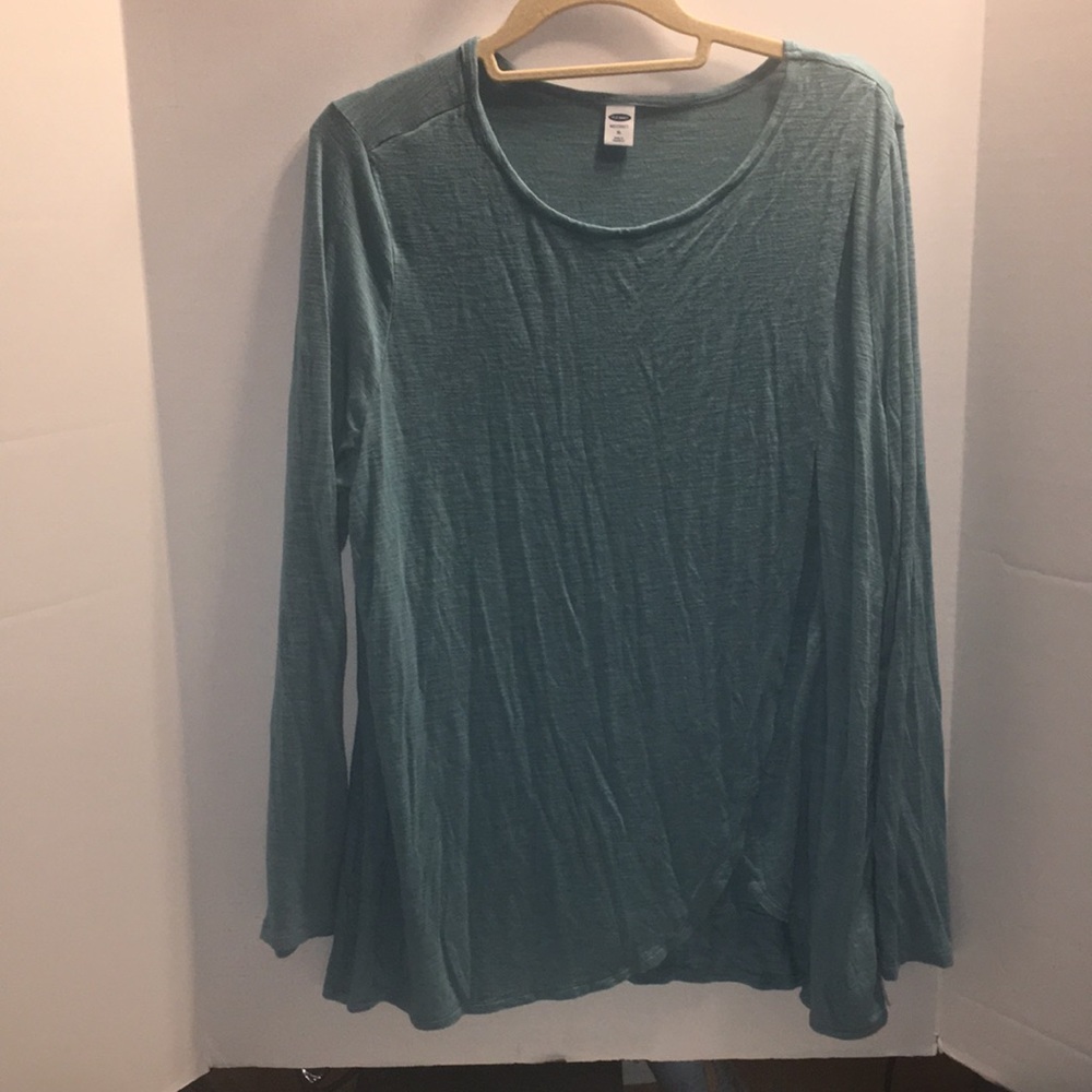 OLD NAVY MATERNITY CROSS FRONT NURSING SHIRT SIZE XL